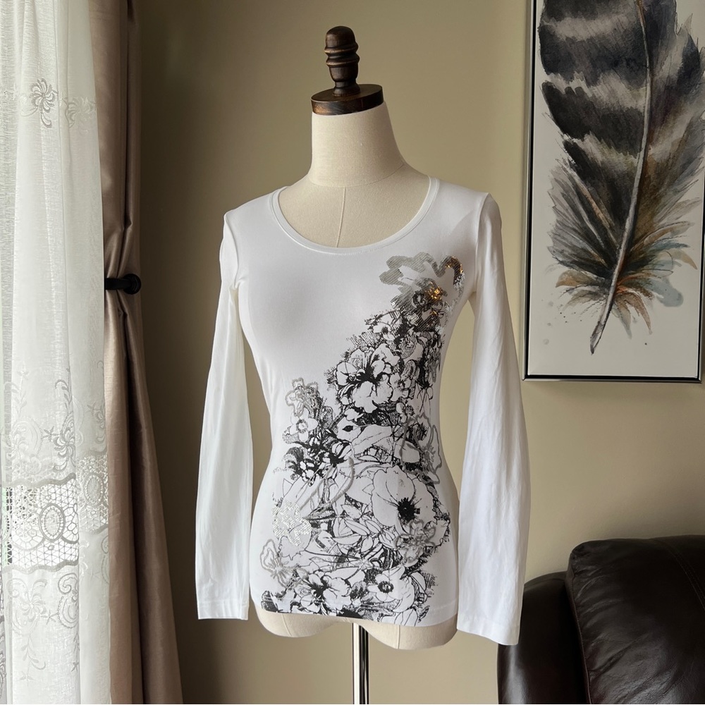 ESCADA white stretchy top *two small stains*